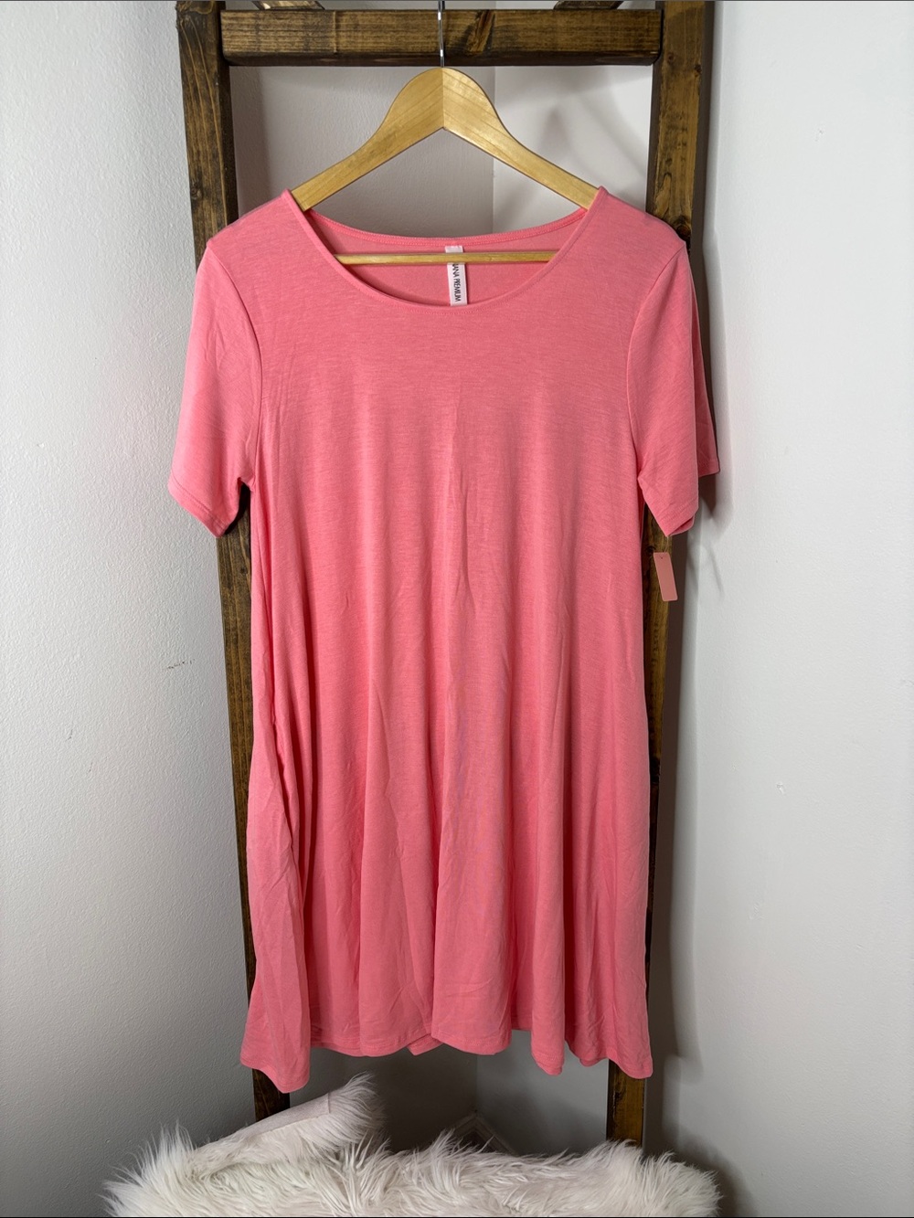 Zenana Outfitters Pink Short-Sleeve Swing Mini Dress Size L